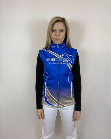 Allväder väst kvinna